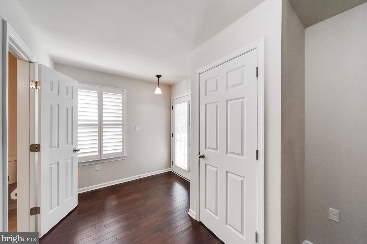 107 Ridge Ave, Taneytown MD  21787-2043 exterior