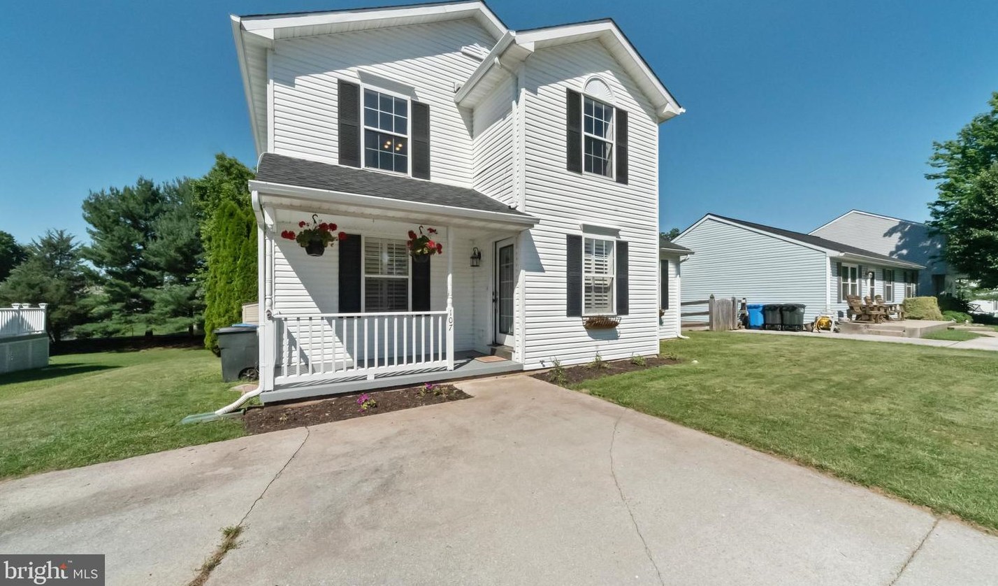 107 Ridge Ave, Taneytown, MD 21787