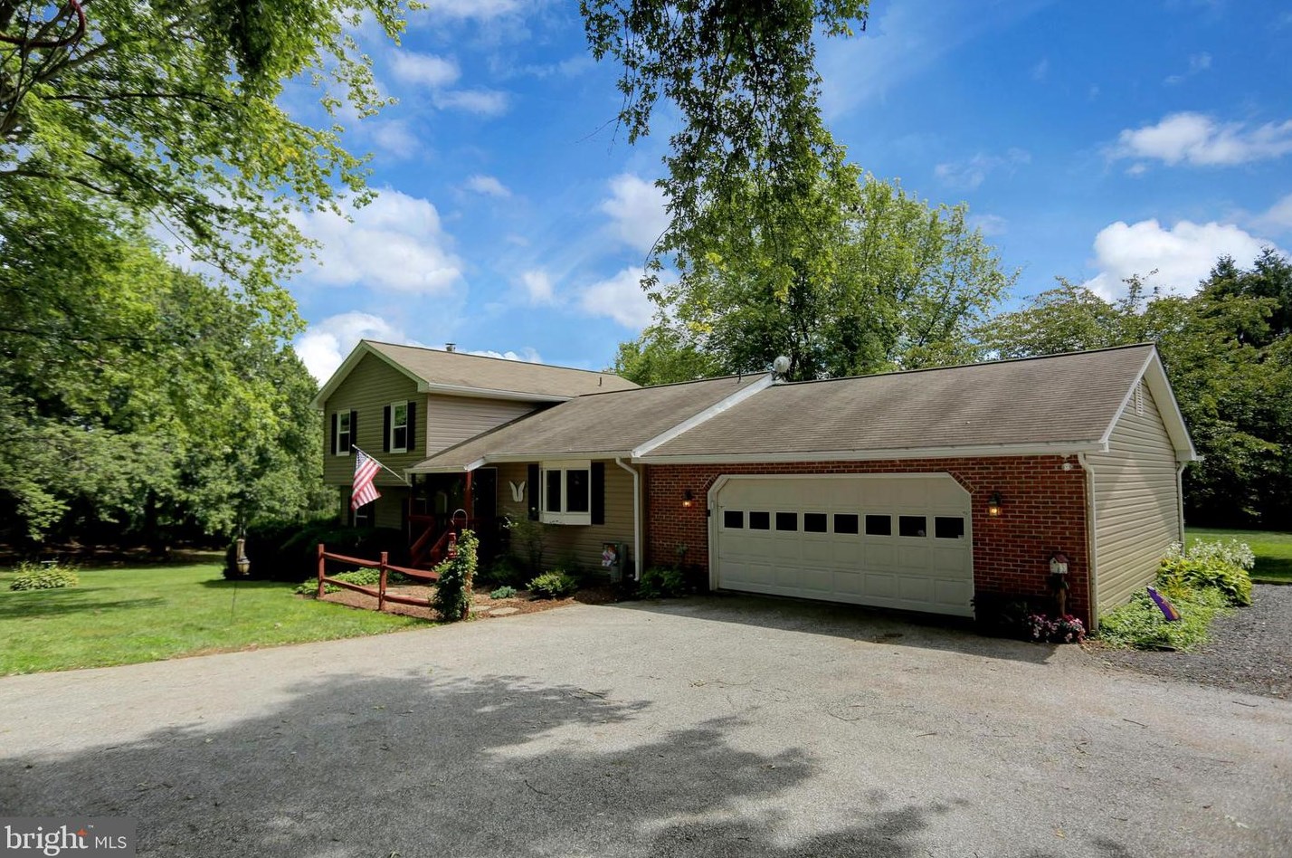 507 Hoods Mill Rd, Woodbine, MD 21797