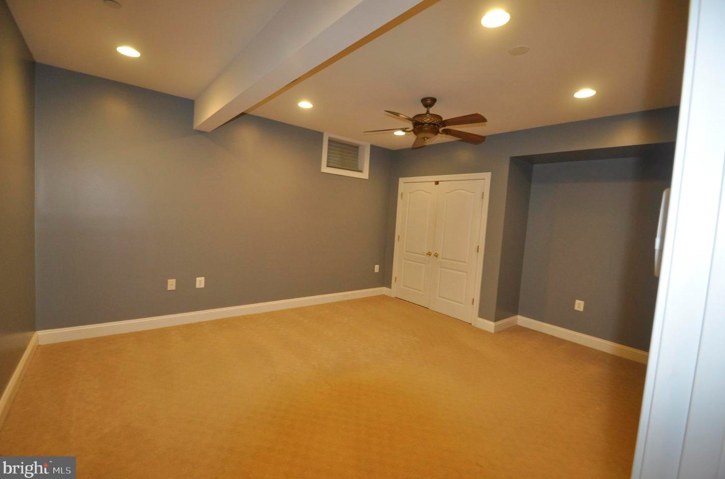 304 Saddleback Trl, Mount Airy MD 21771-4063 exterior