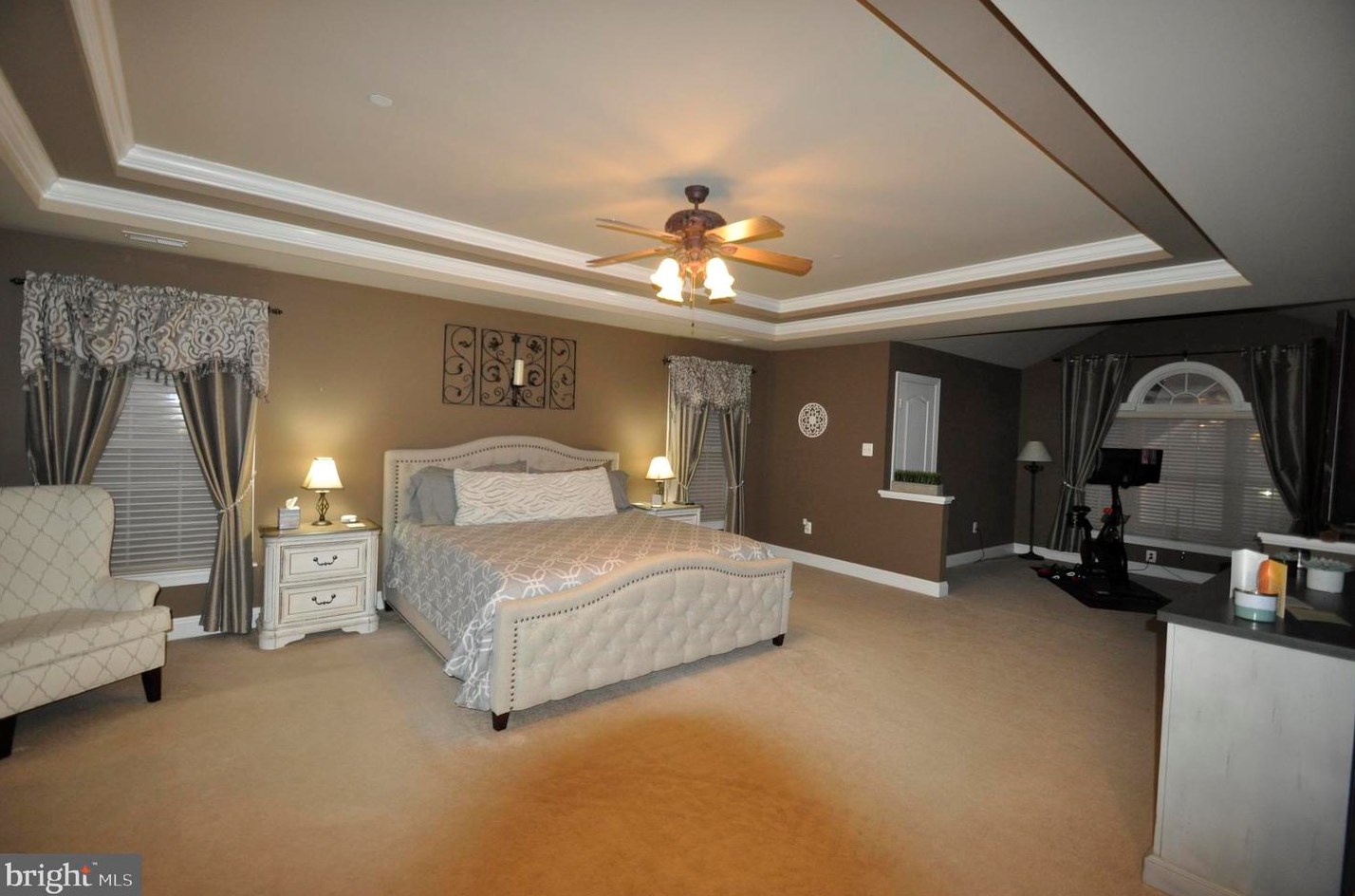 304 Saddleback Trl, Mount Airy MD 21771-4063 exterior