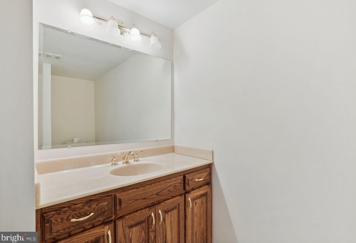 5821 Cabbage Spring Rd, Mount Airy MD 21771-8019 exterior