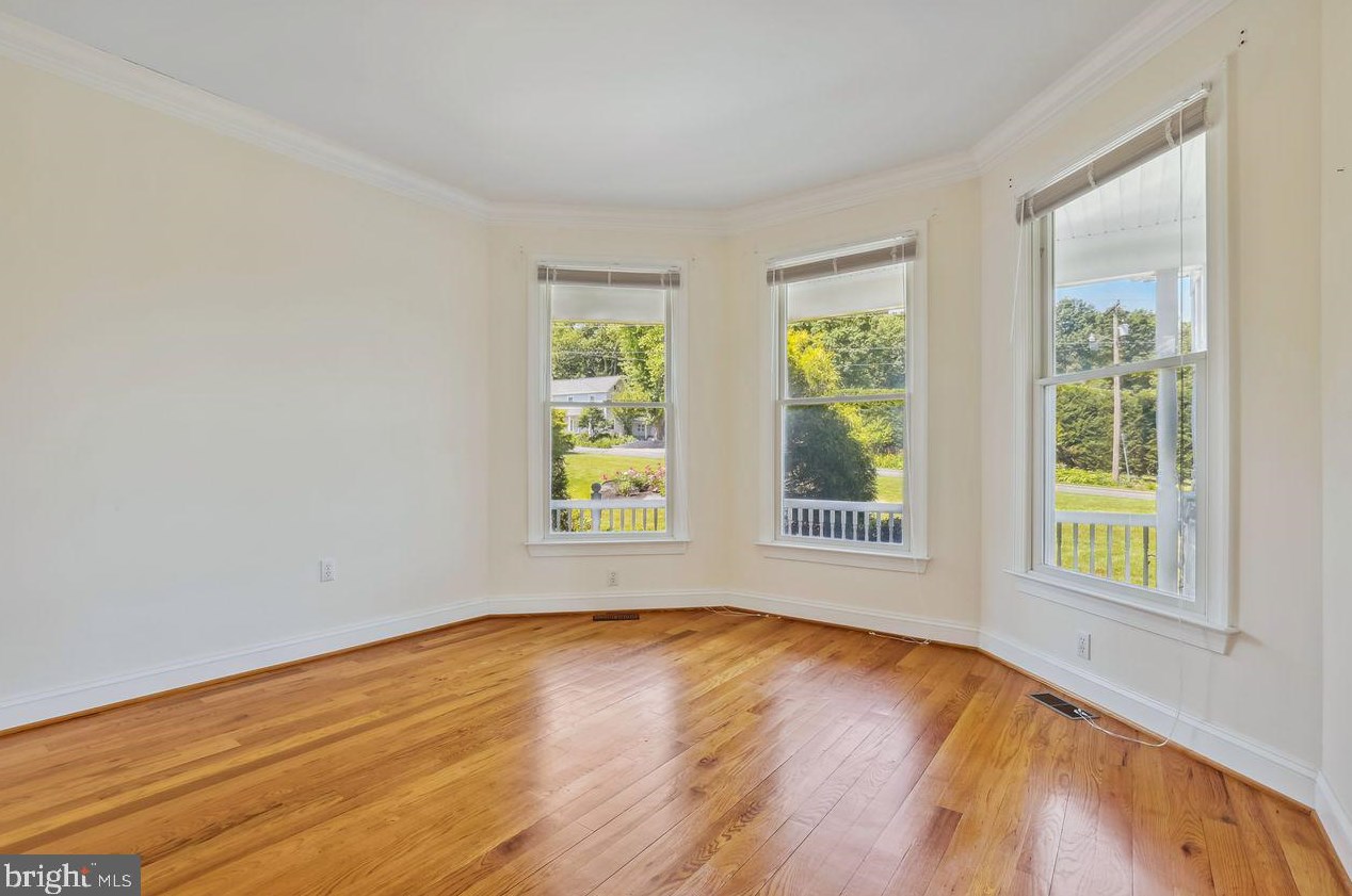 5821 Cabbage Spring Rd, Mount Airy MD  21771-8011 exterior