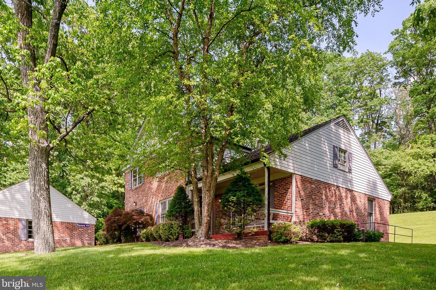 6111 Cabbage Spring Rd, Mount Airy MD  21771-8004 exterior