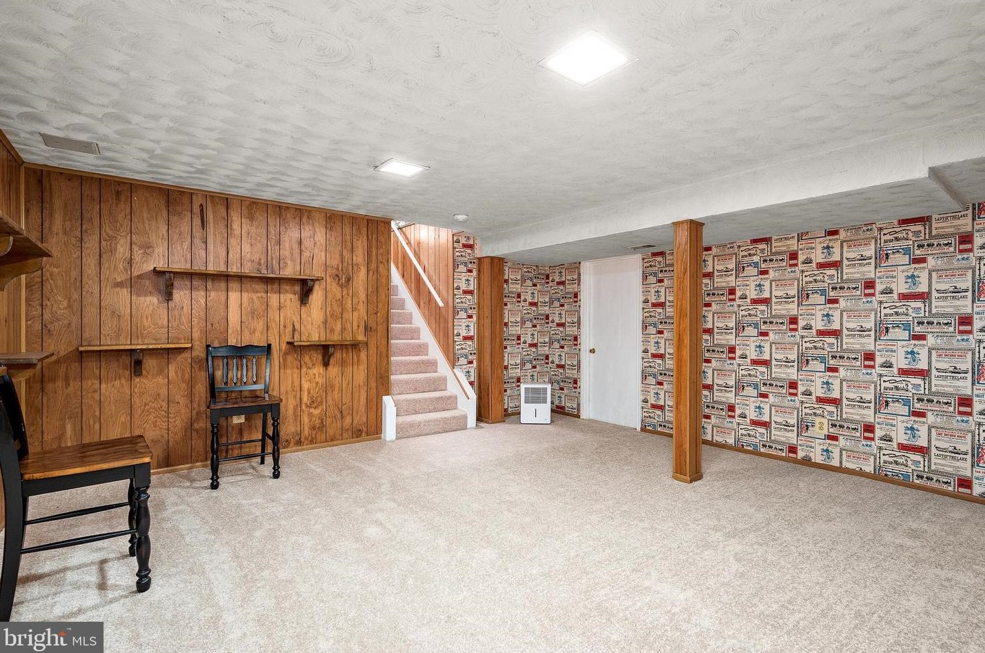 6111 Cabbage Spring Rd, Mount Airy MD  21771-8004 exterior