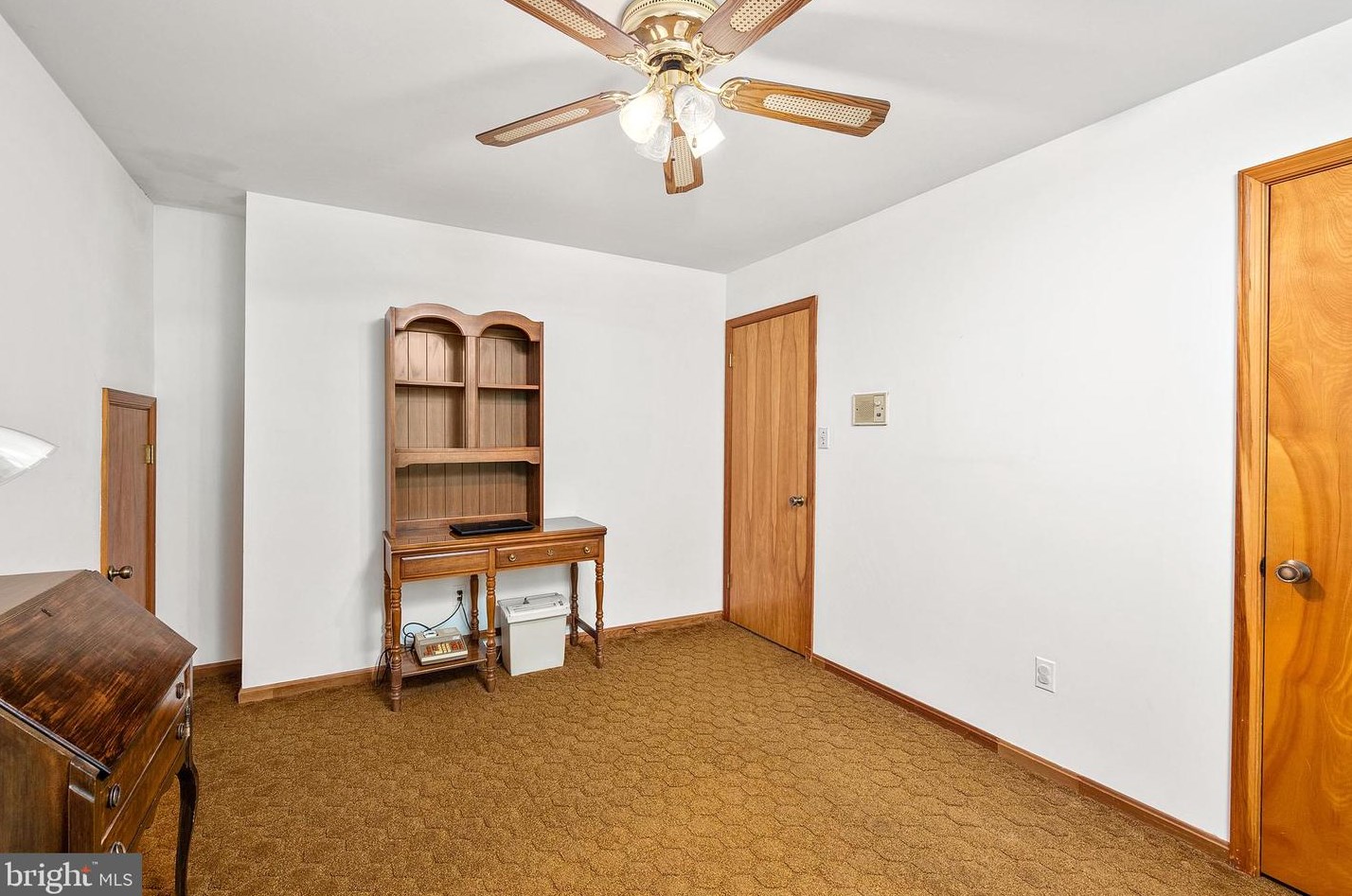 6111 Cabbage Spring Rd, Mount Airy MD  21771-8004 exterior