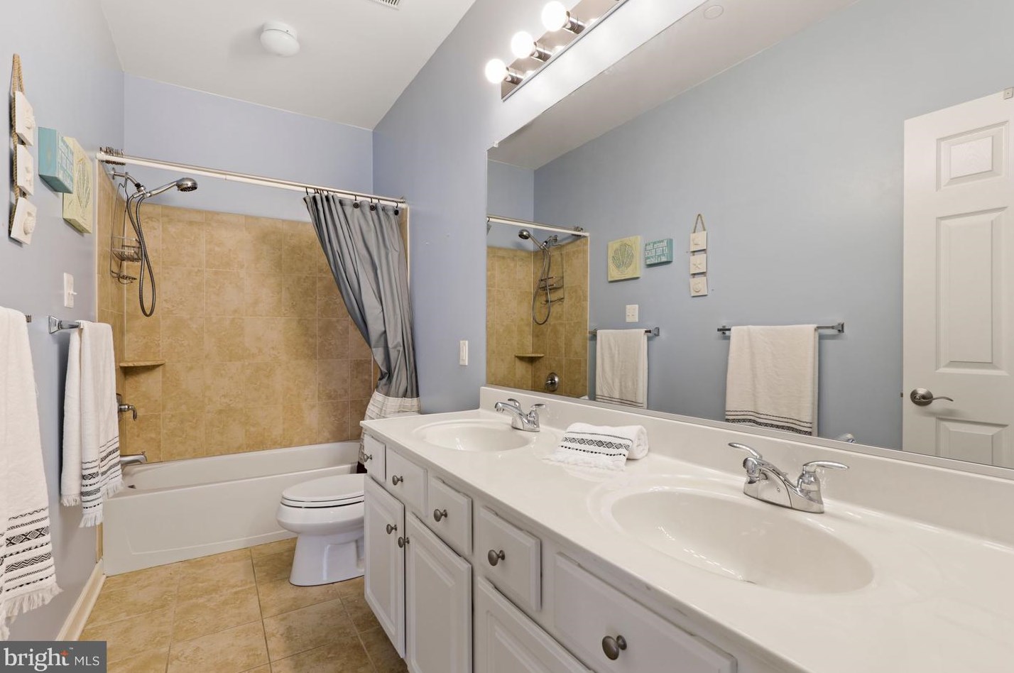 2108 Scarlet Way, Mount Airy MD 21771-8750 exterior