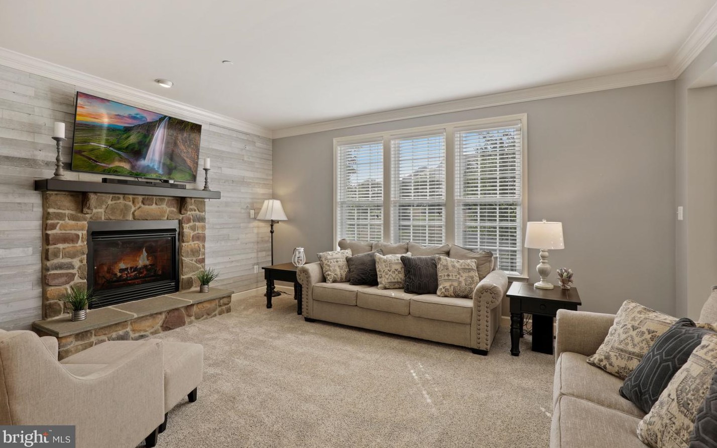 2108 Scarlet Way, Mount Airy MD 21771-8750 exterior