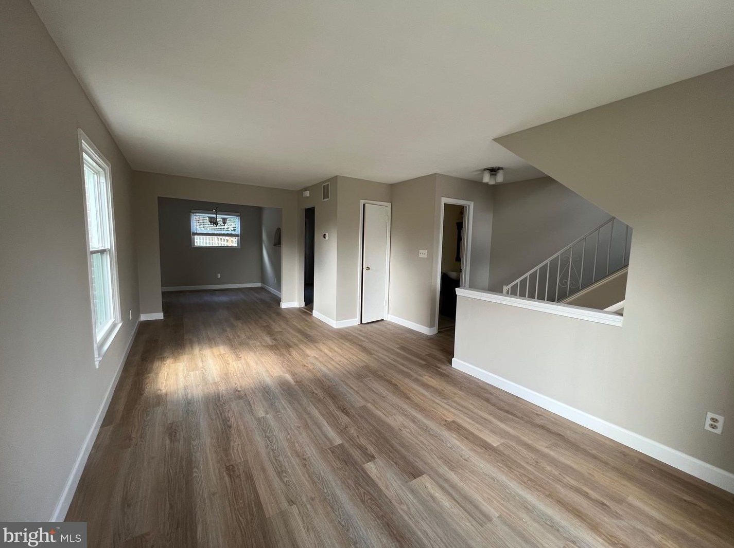 716 Robinwood Dr, Mount Airy MD  21771-5508 exterior