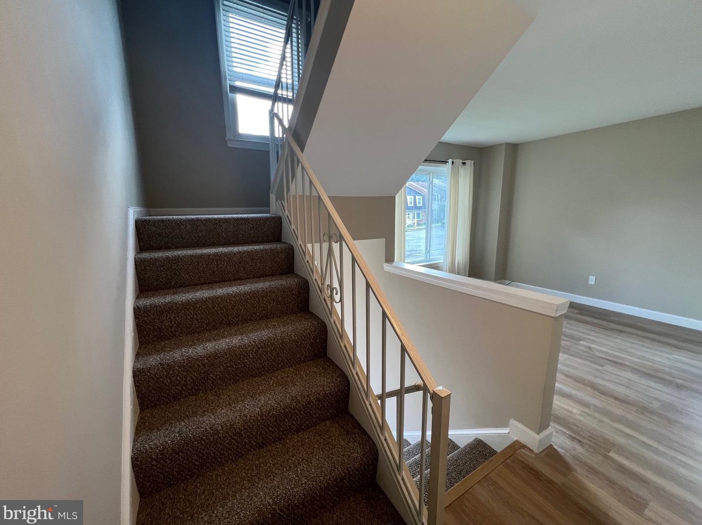 716 Robinwood Dr, Mount Airy MD  21771-5508 exterior