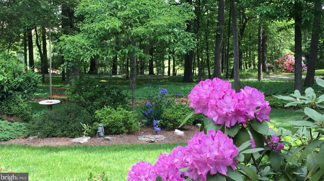 5089 Fleming Rd, Mount Airy MD 21771-8710 exterior