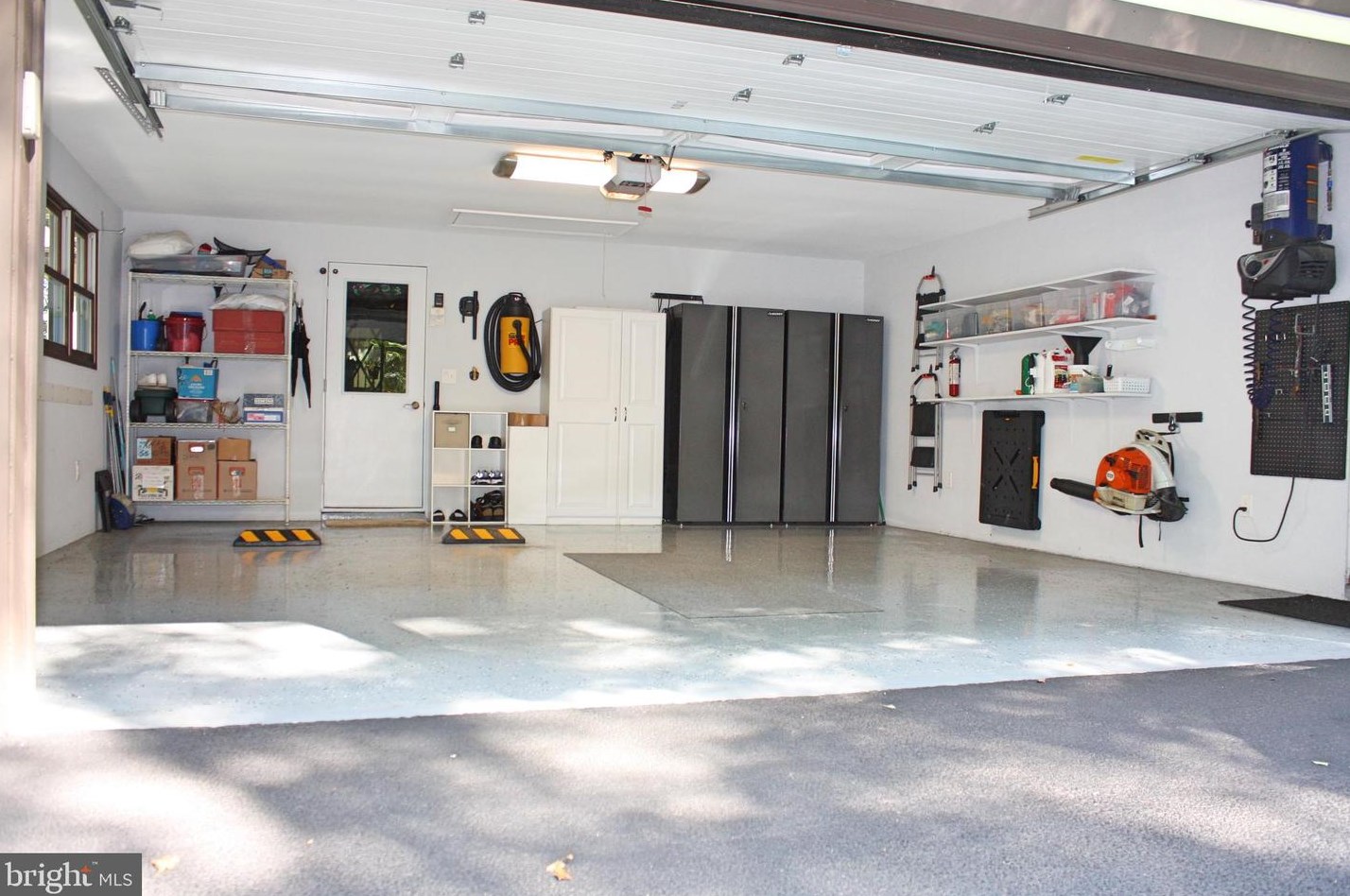 5089 Fleming Rd, Mount Airy MD 21771-8710 exterior