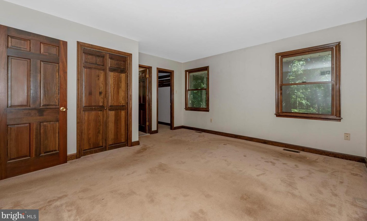 4799 Babylon Rd, Taneytown MD 21787-1416 exterior