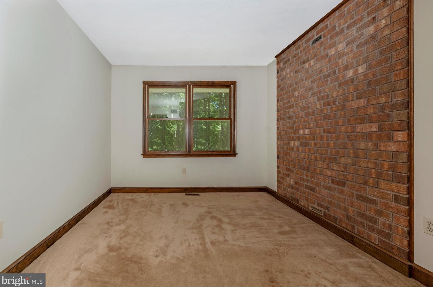 4799 Babylon Rd, Taneytown MD 21787-1416 exterior