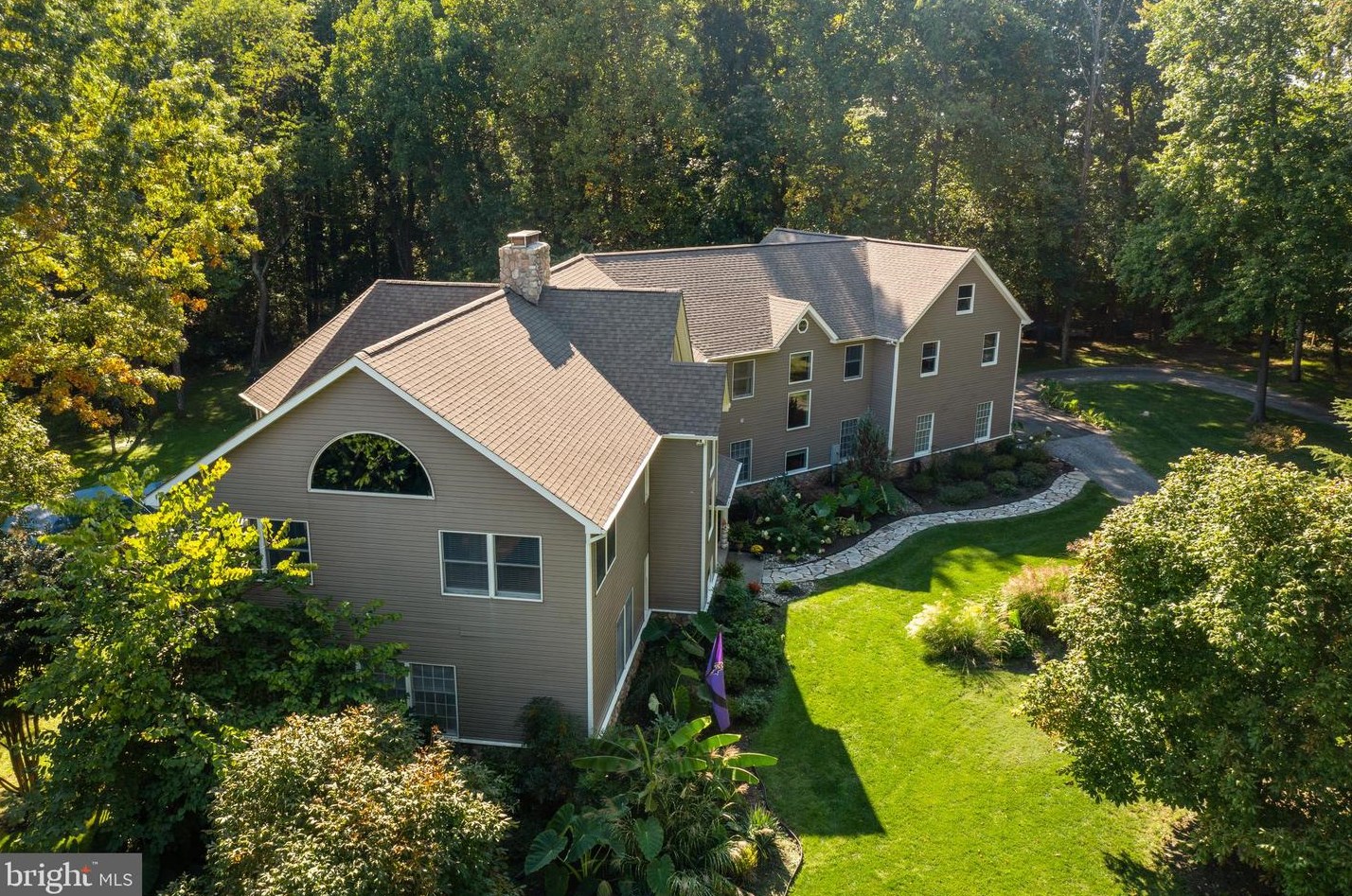 5710 Cabbage Spring Rd, Mount Airy MD  21771-8012 exterior