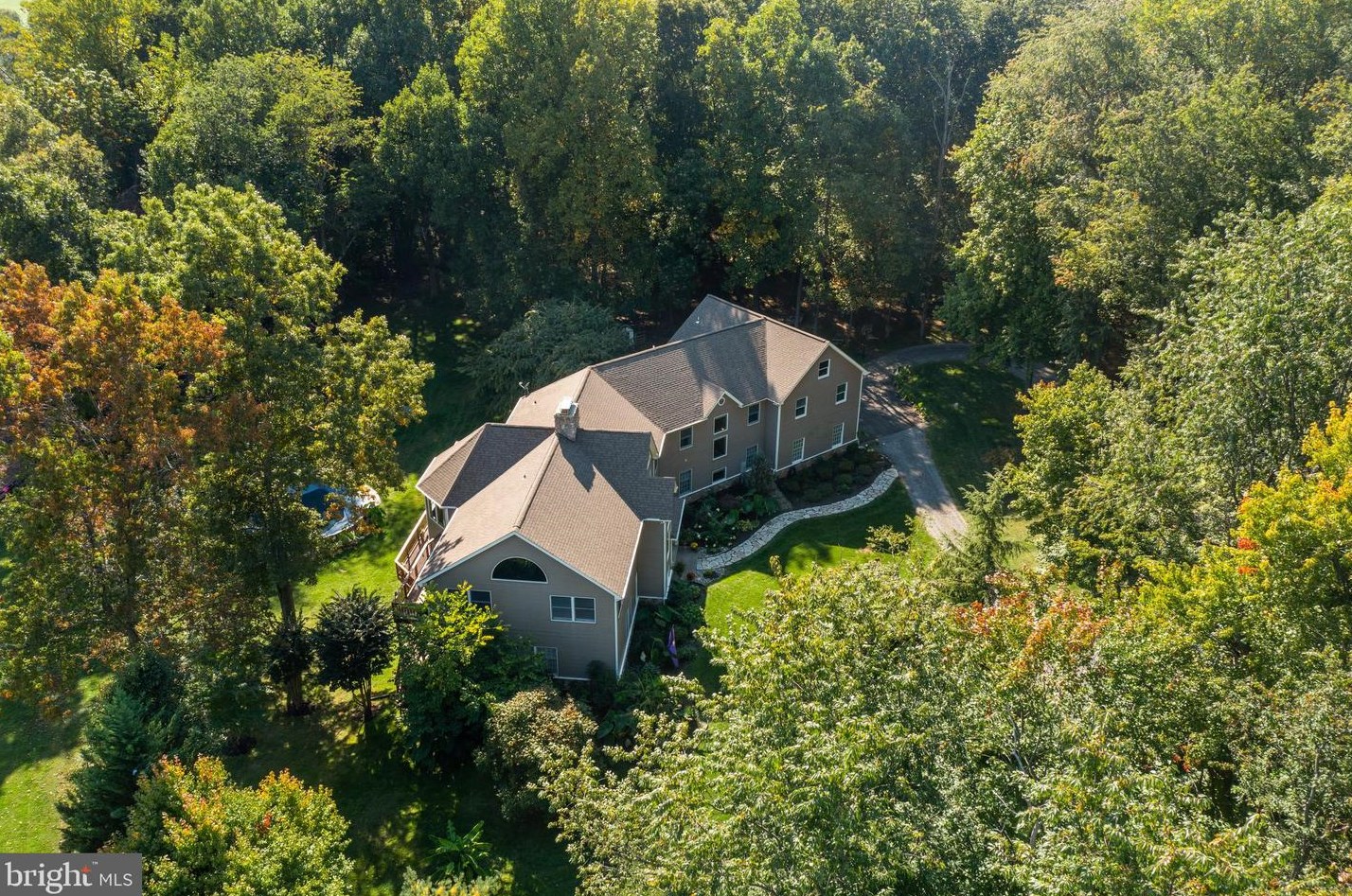 5710 Cabbage Spring Rd, Mount Airy MD  21771-8012 exterior