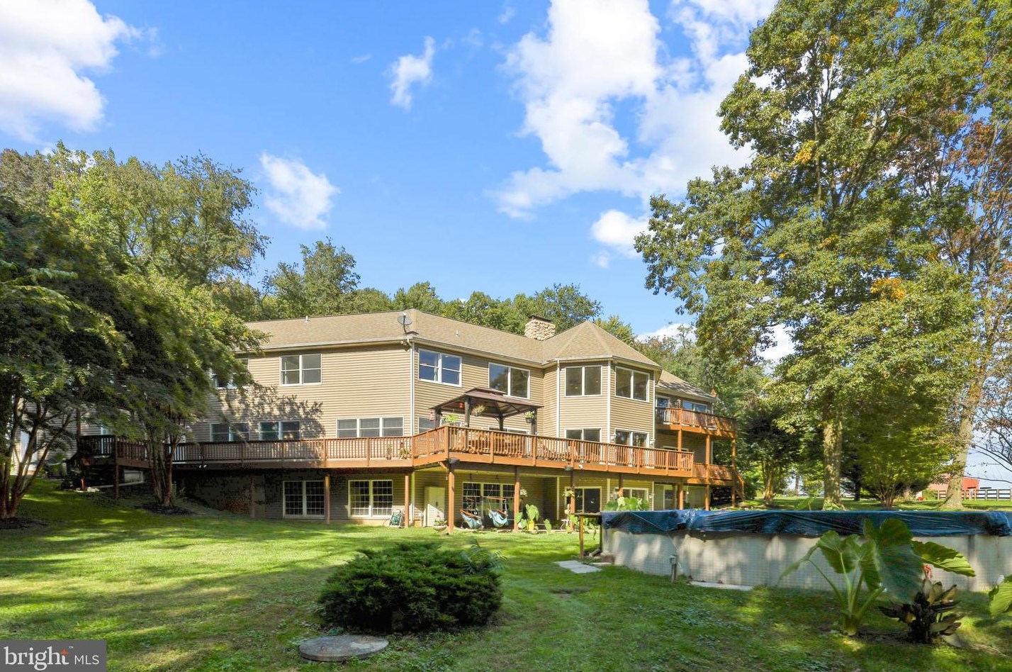 5710 Cabbage Spring Rd, Mount Airy MD  21771-8012 exterior