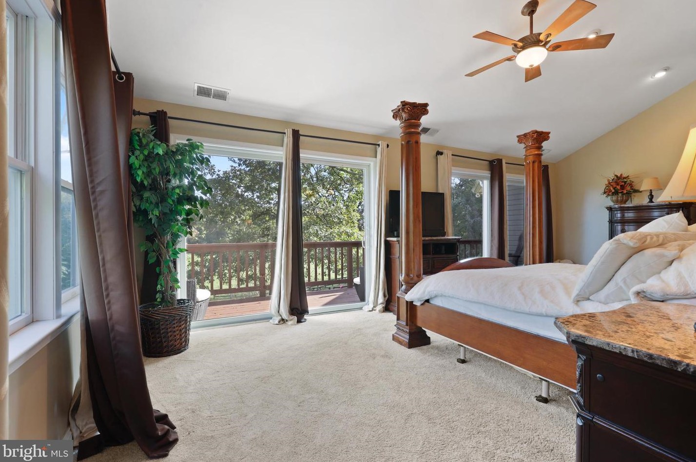 5710 Cabbage Spring Rd, Mount Airy MD  21771-8012 exterior