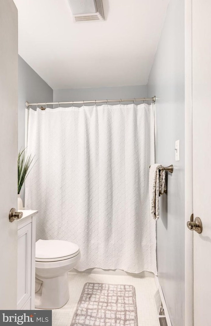 2422 Clydesdale Rd, Patapsco MD  21048-1614 exterior