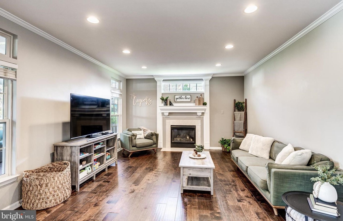 1303 Marian Way, Mount Airy MD 21771-5873 exterior