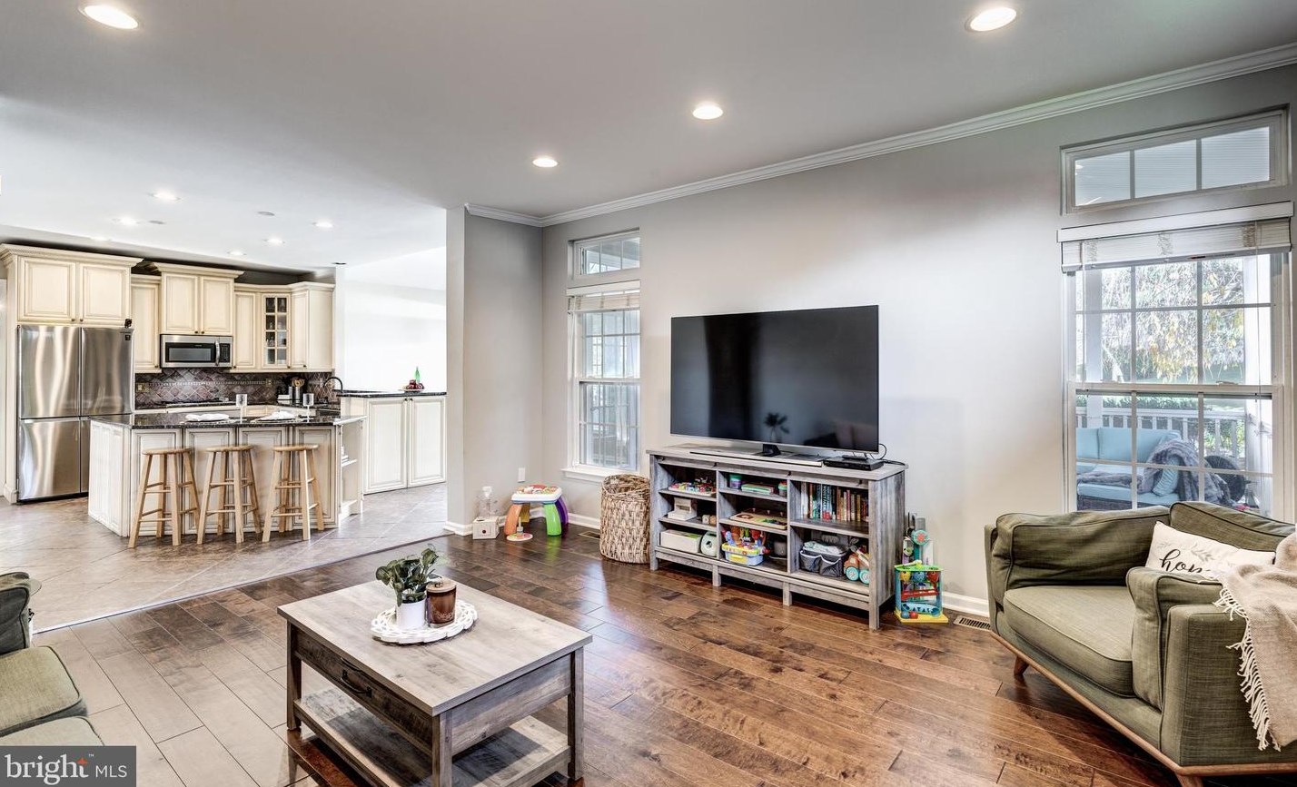 1303 Marian Way, Mount Airy MD 21771-5873 exterior