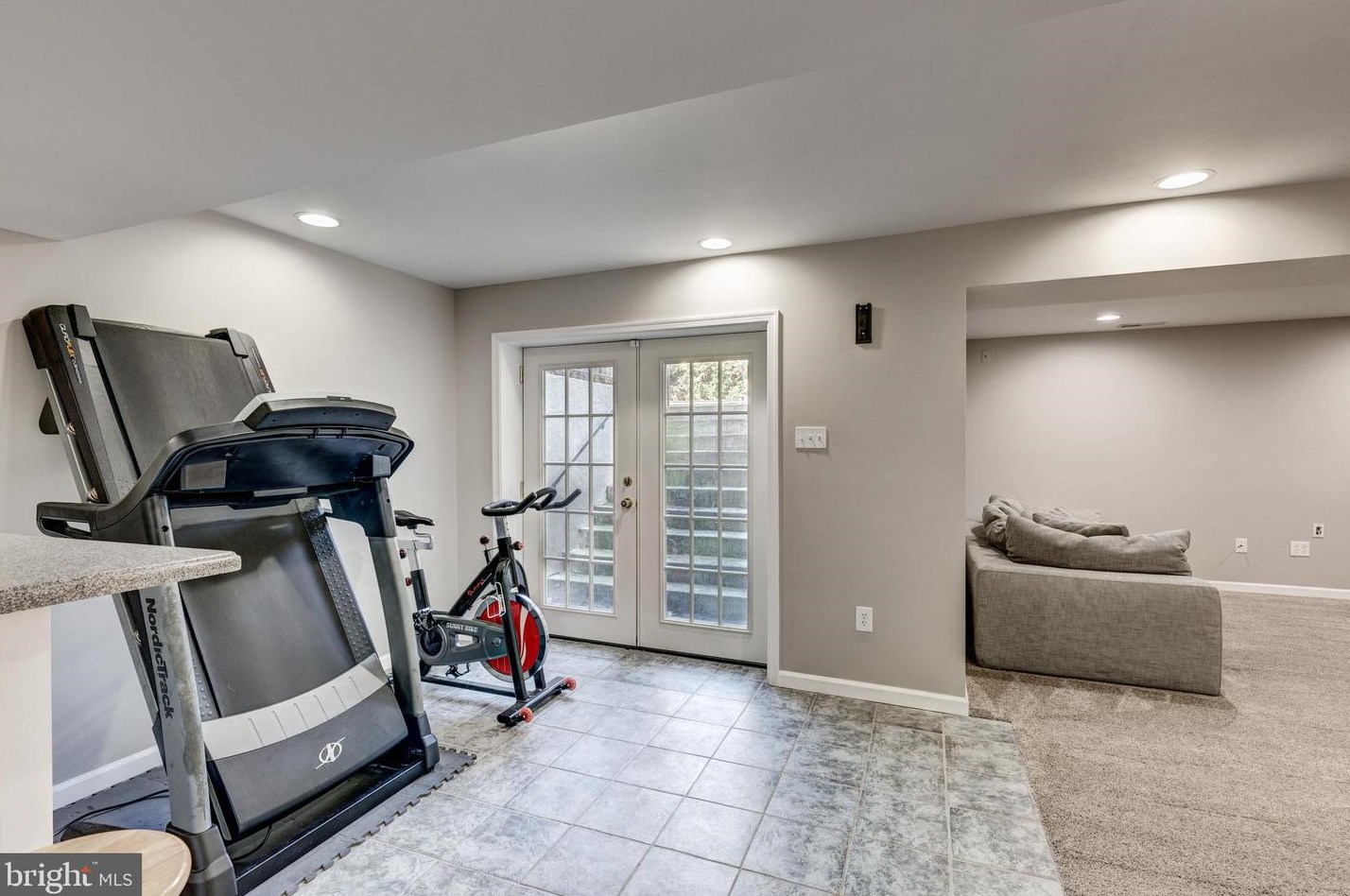 1303 Marian Way, Mount Airy MD 21771-5873 exterior