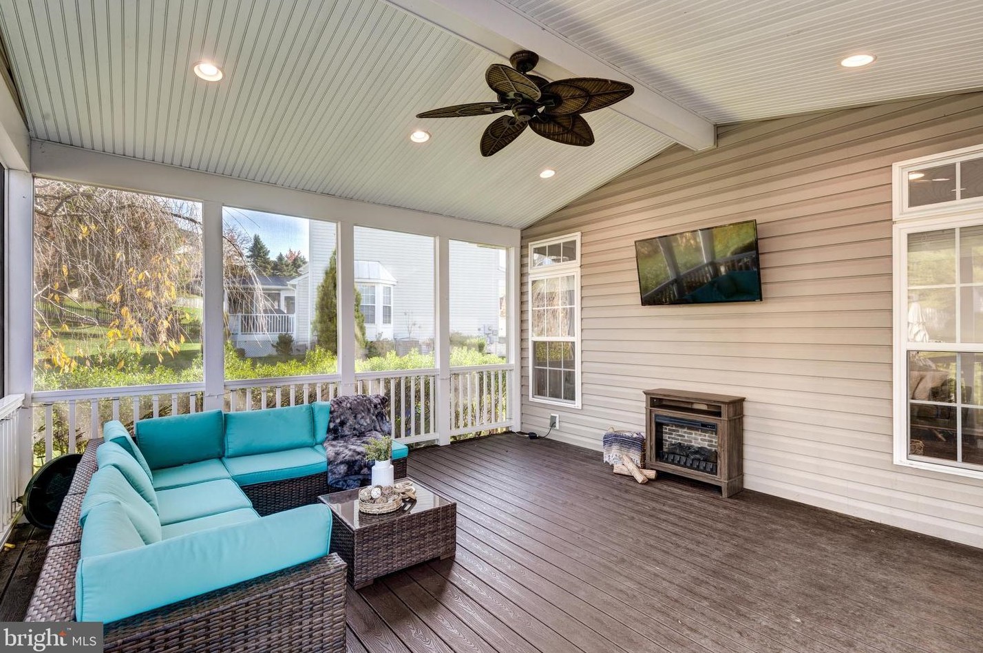 1303 Marian Way, Mount Airy MD 21771-5873 exterior