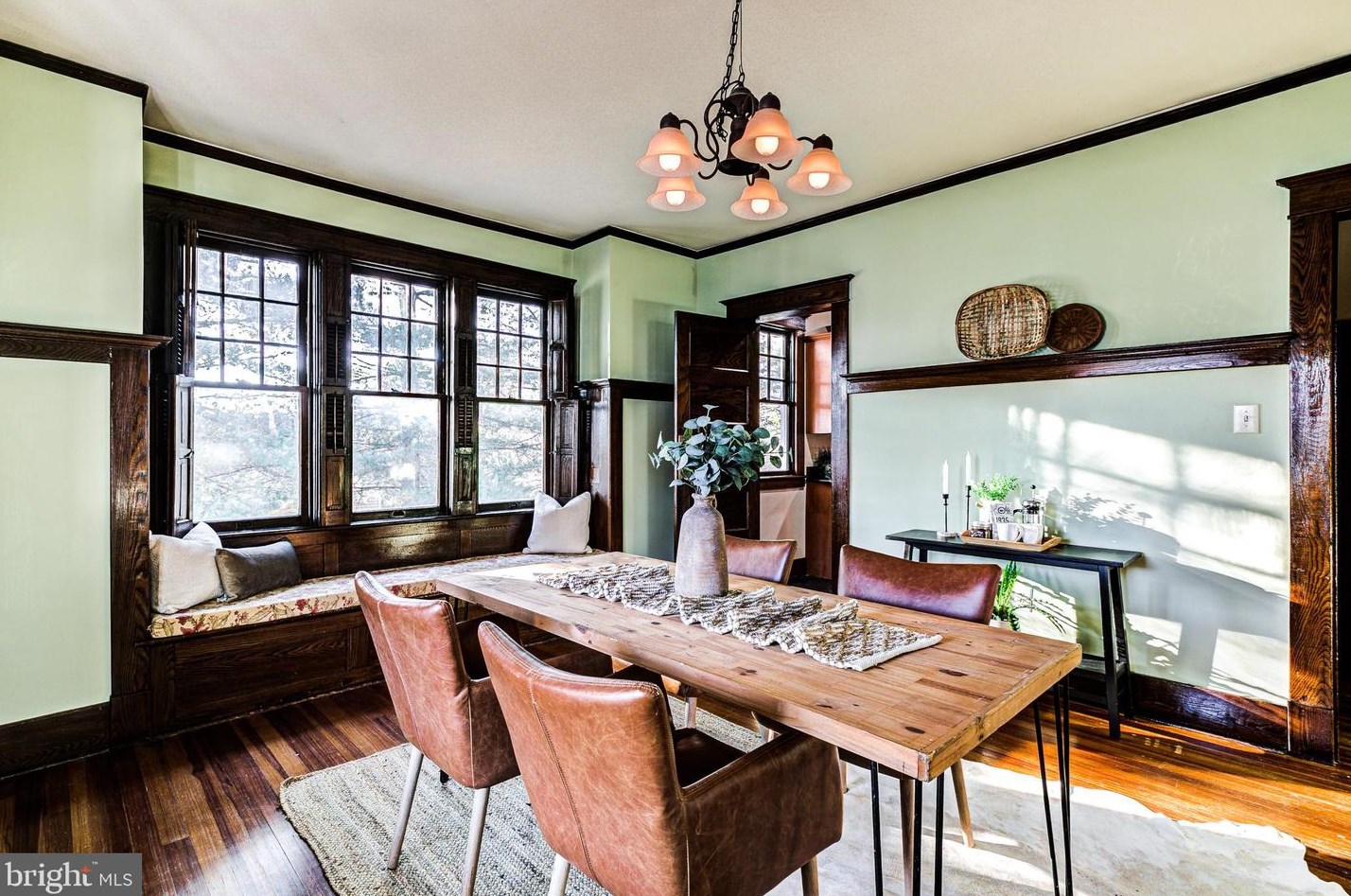 124 Main St, New Windsor MD  21776-9756 exterior