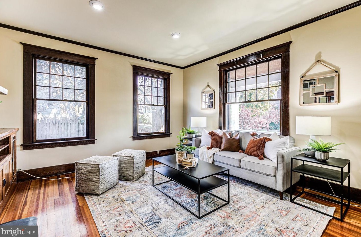 124 Main St, New Windsor MD  21776-9756 exterior