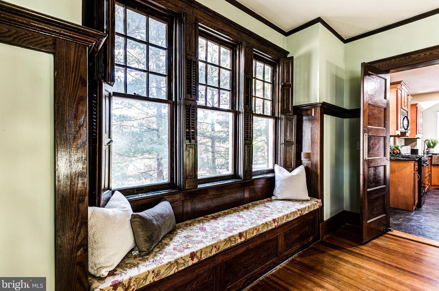 124 Main St, New Windsor MD  21776-9756 exterior