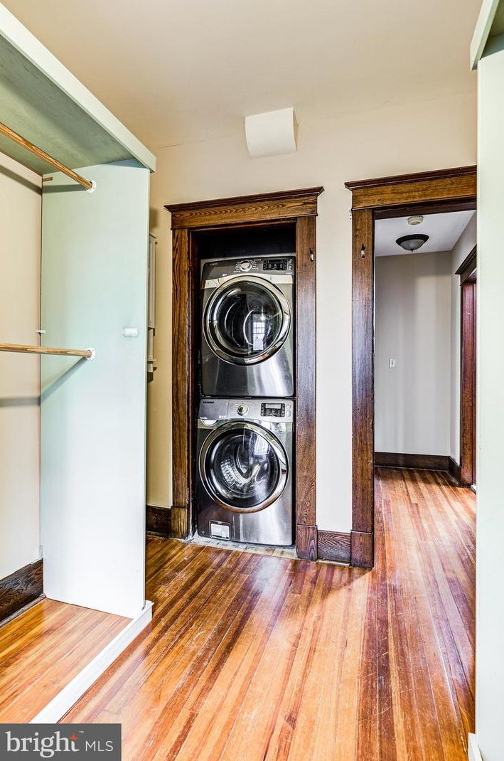 124 Main St, New Windsor MD  21776-9756 exterior