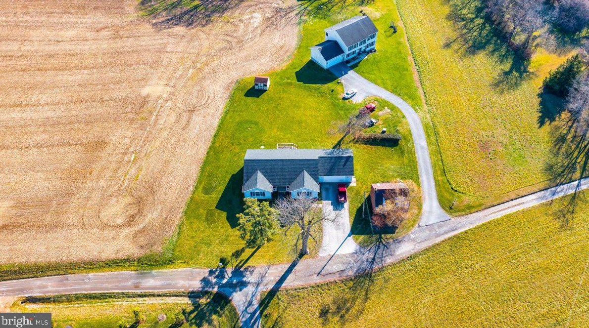 1115 Slingluff Rd, New Windsor MD  21776-9322 exterior