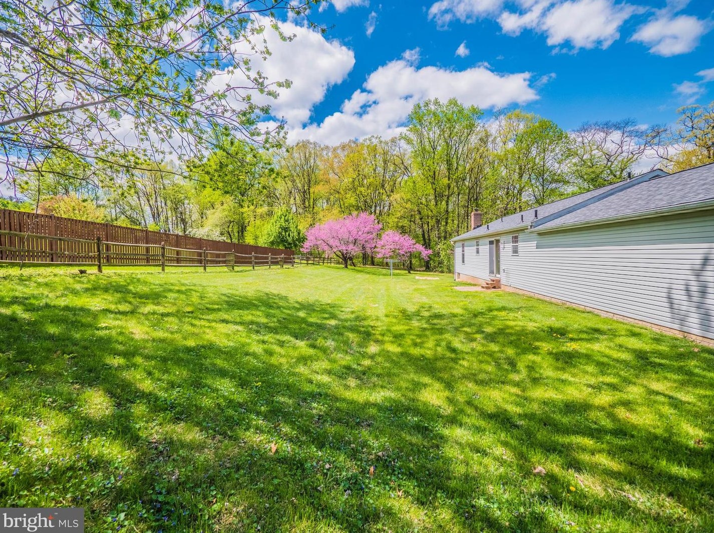 2225 Doctor Stitely Rd, New Windsor MD  21776-8313 exterior