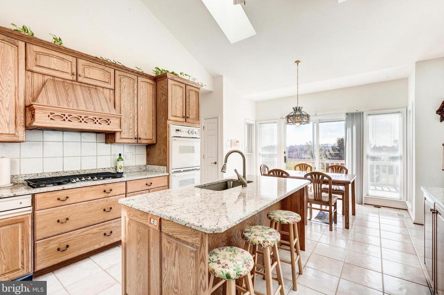 2451 Fairway Oaks Ct, Hampstead, MD 21074-1350