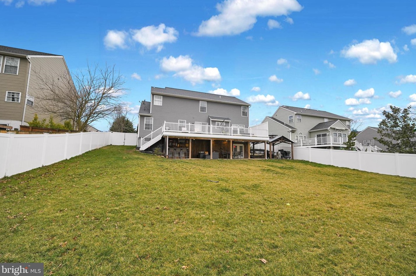 26 Monocacy Cir, Taneytown, MD 21787-2274
