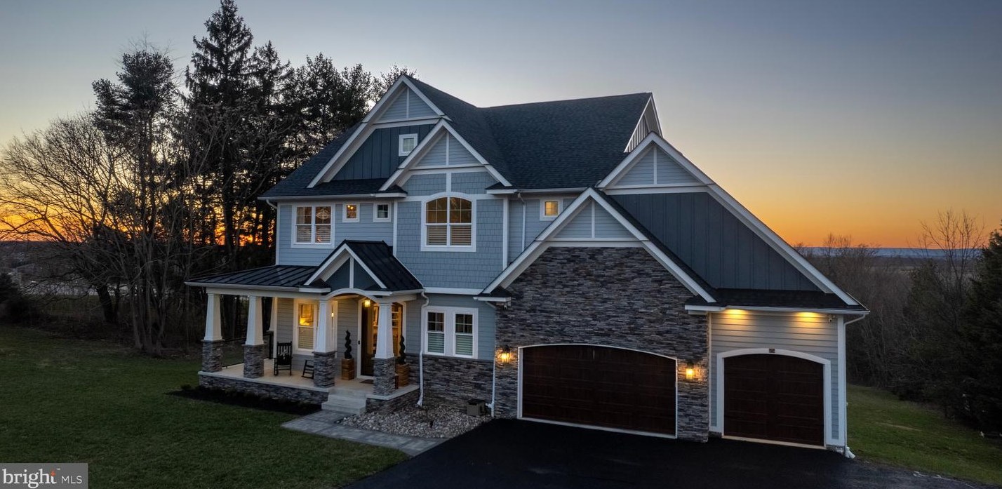 802 Main St, Mount Airy, MD 21771-7434