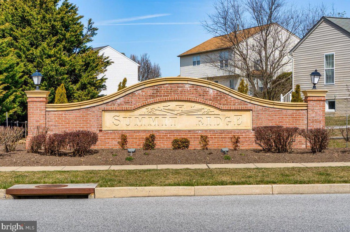 1006 Scotch Heather Ave, Mount Airy, MD 21771-5554