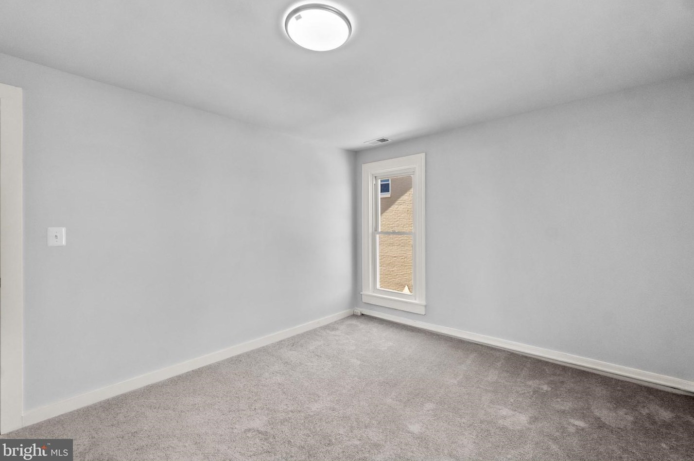 313 Baltimore St, Taneytown MD  21787-2224 exterior