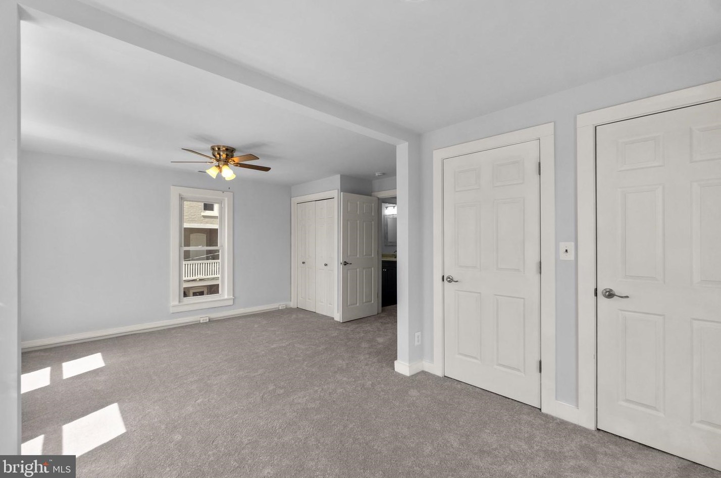 313 Baltimore St, Taneytown MD  21787-2224 exterior