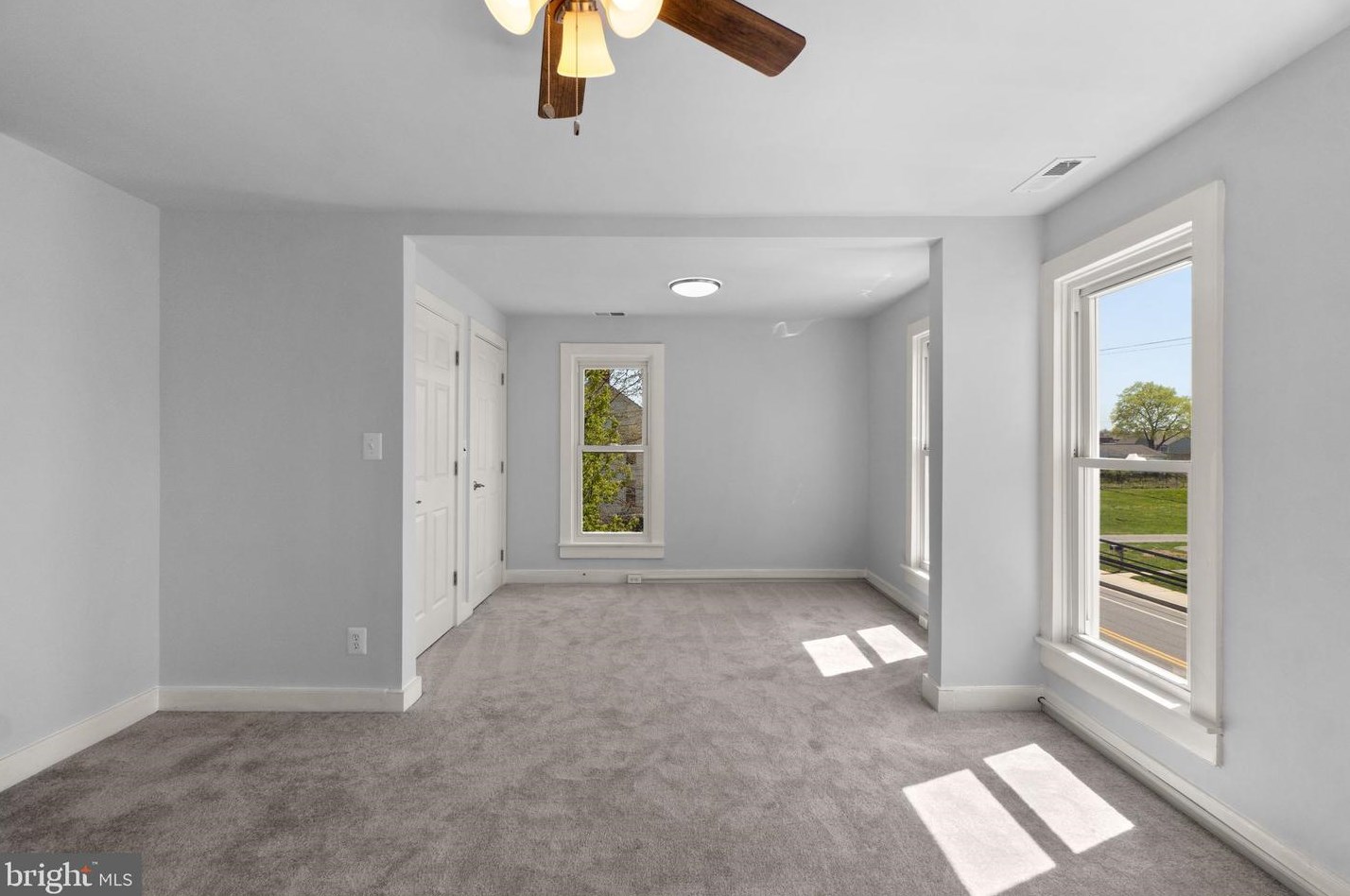 313 Baltimore St, Taneytown MD  21787-2224 exterior