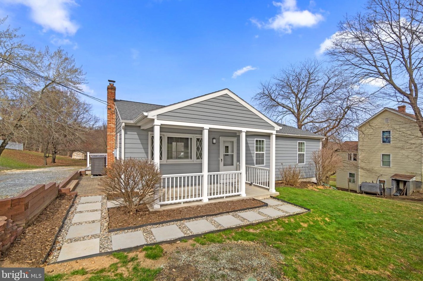 801 Ridgeville Blvd, Mount Airy, MD 21771-5245