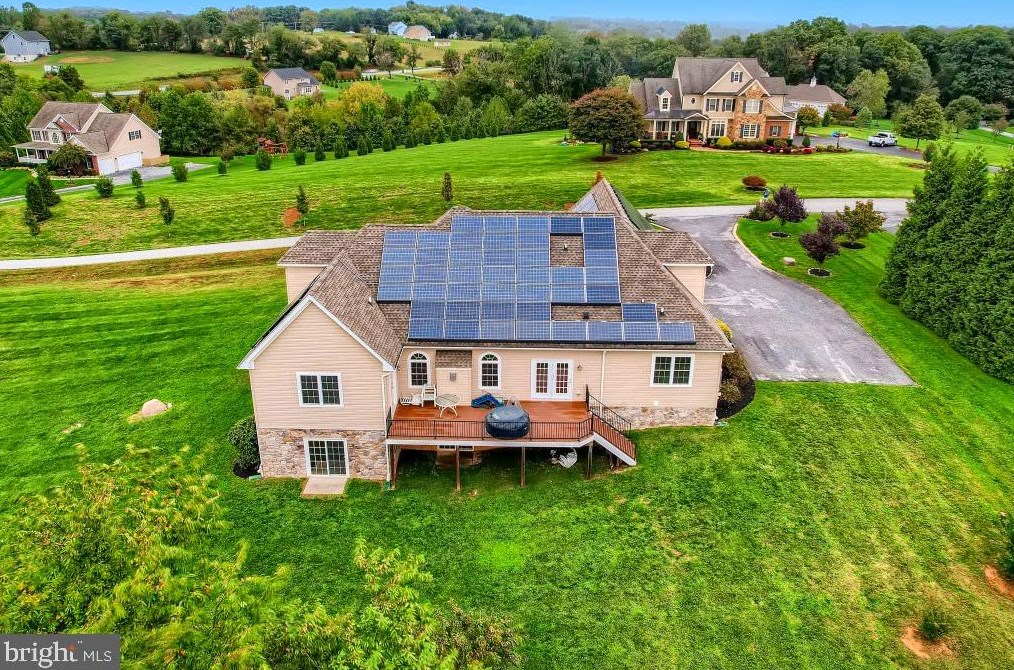 2499 Red Clover Dr, Patapsco MD  21048-2324 exterior