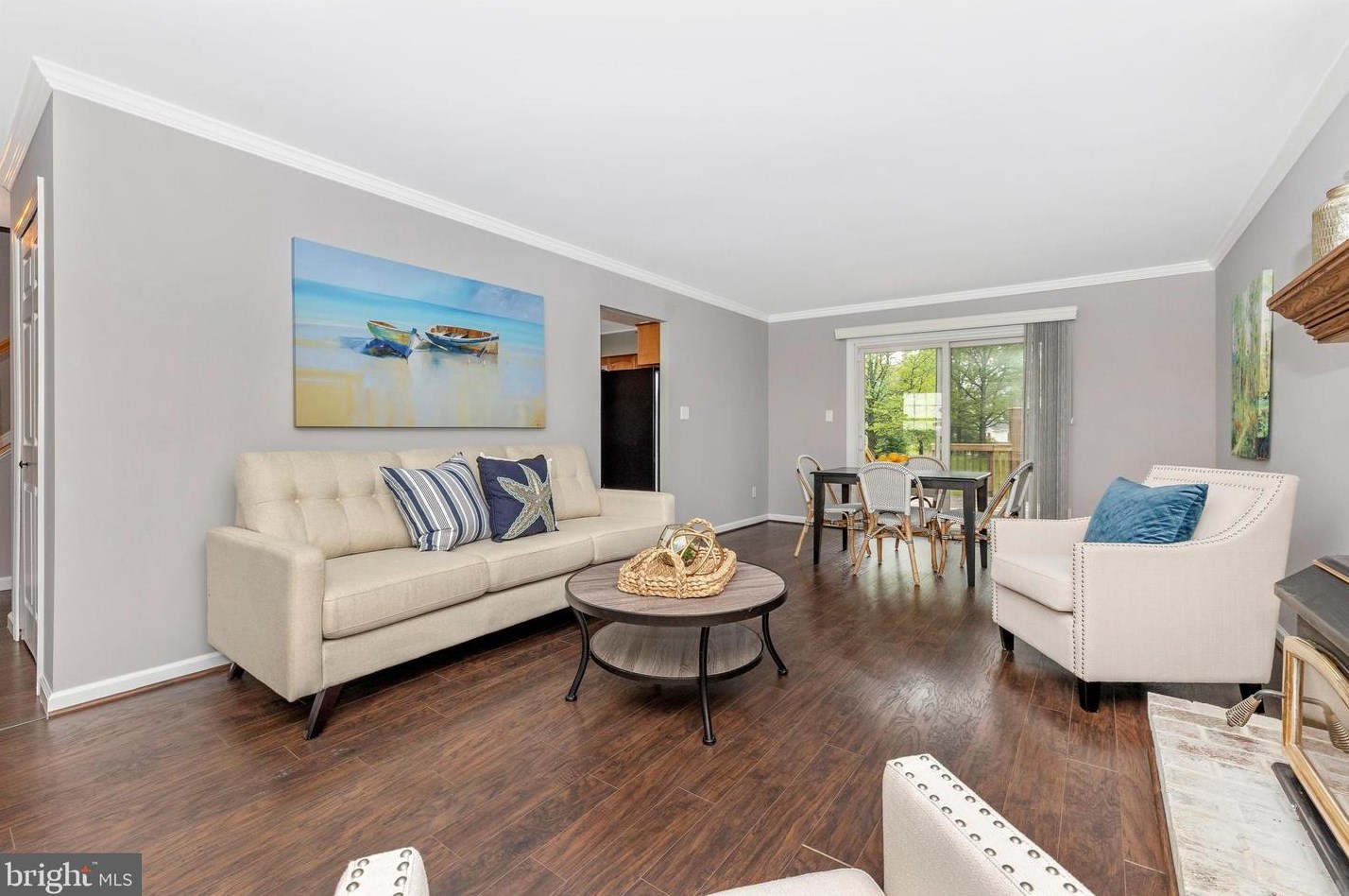 1704 Main St, Mount Airy MD  21771-5398 exterior