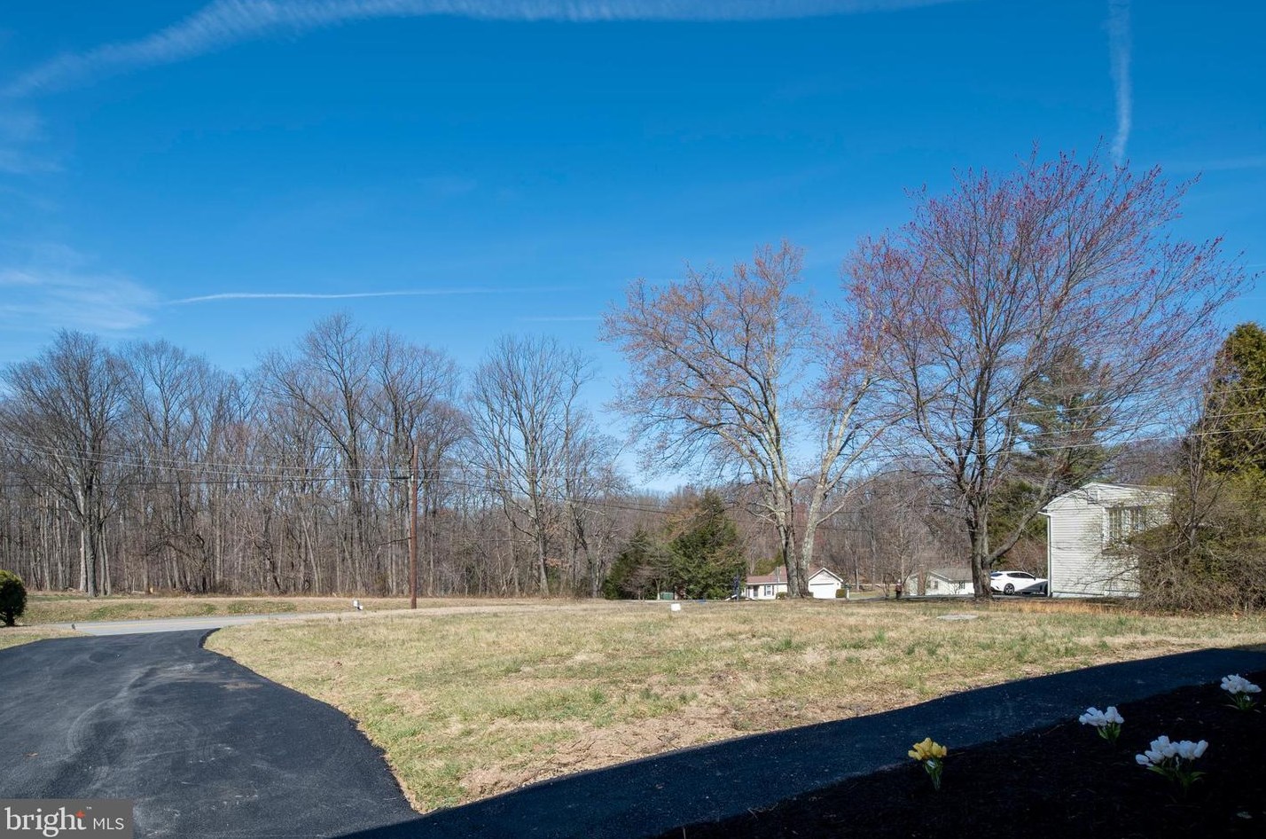 6410 Davis Rd, Mount Airy MD  21771-7208 exterior