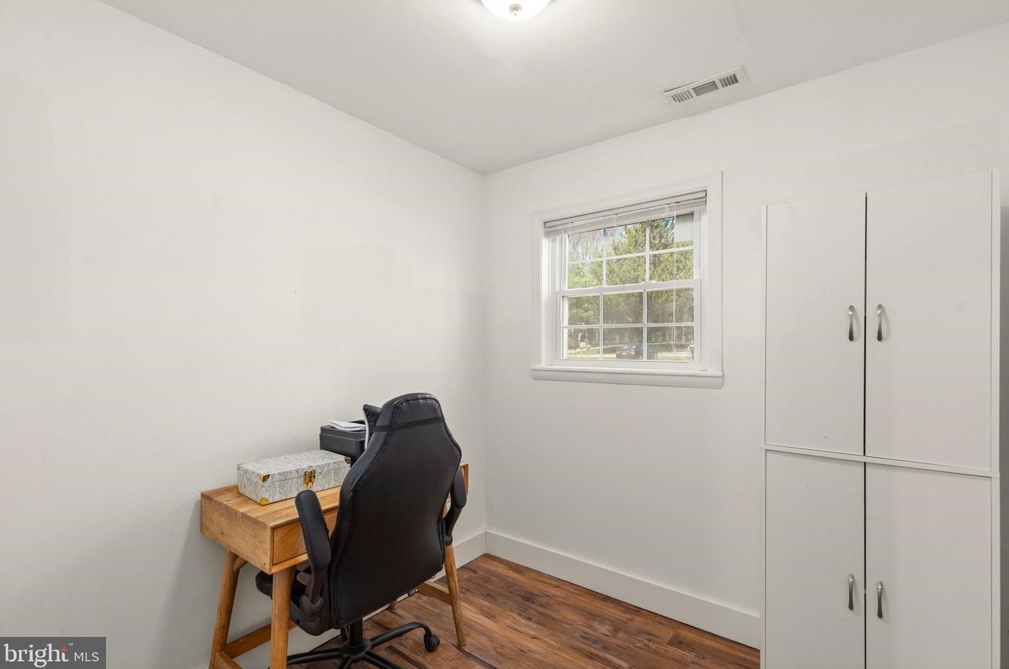 2446 Braddock Rd, Mount Airy MD  21771-8802 exterior