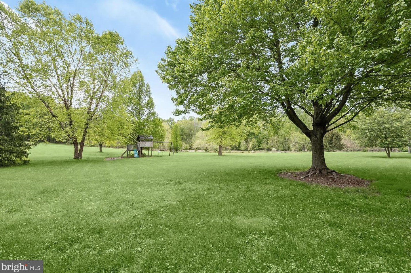 3709 Falling Green Way, Mount Airy MD  21771-8014 exterior