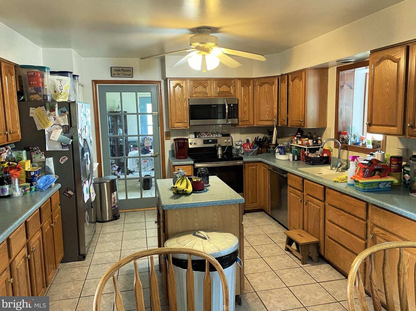 6575 Davis Rd, Mount Airy MD 21771-7205 exterior