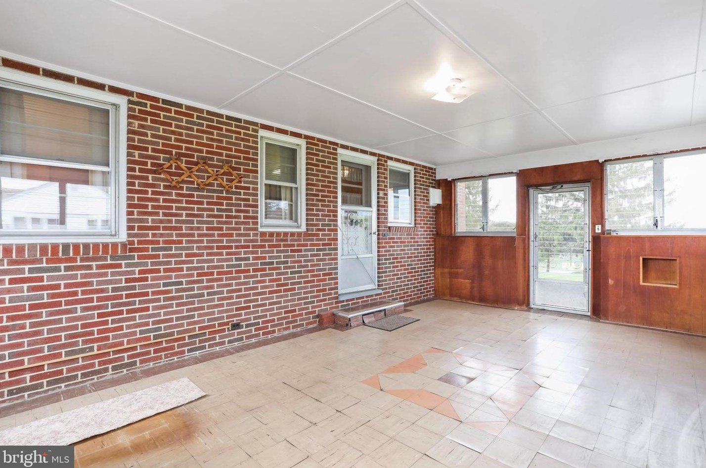 2632 Braddock Rd, Mount Airy MD  21771-8914 exterior