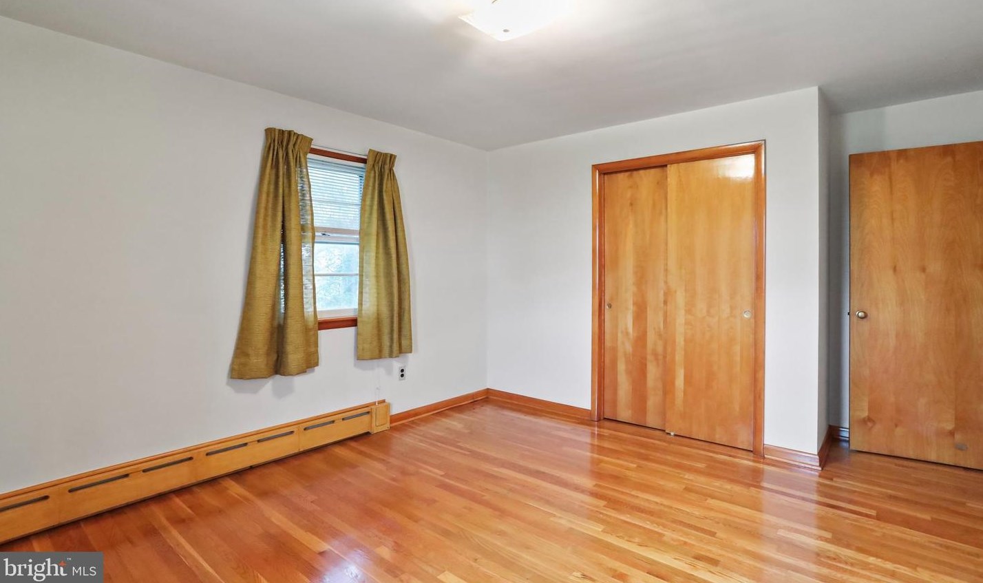 2632 Braddock Rd, Mount Airy MD  21771-8914 exterior