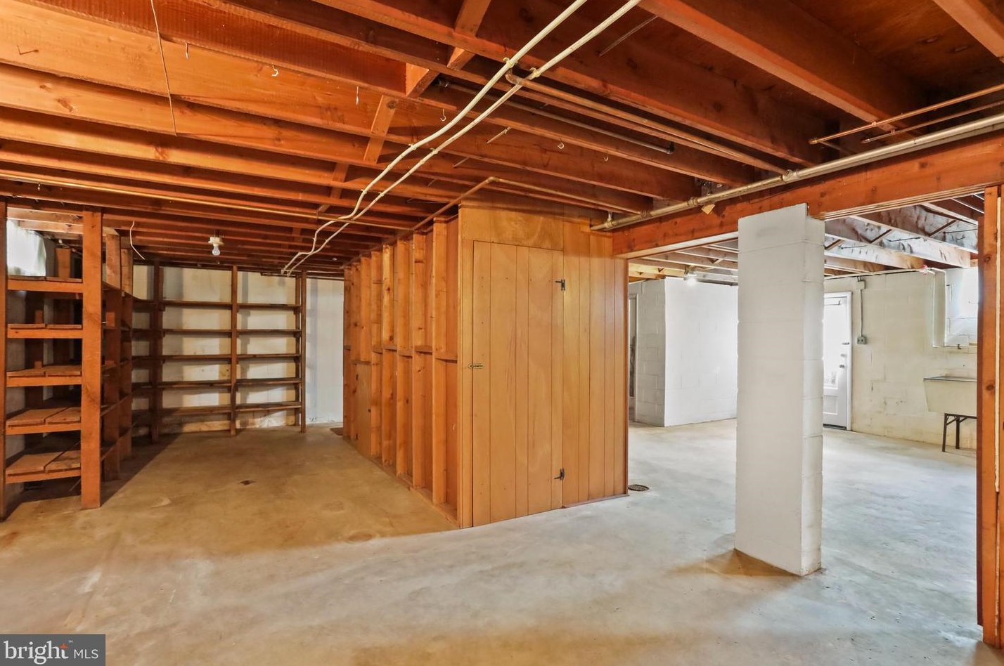 2632 Braddock Rd, Mount Airy MD  21771-8914 exterior